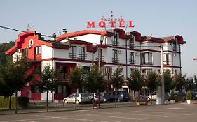 Taxi Bar Motel