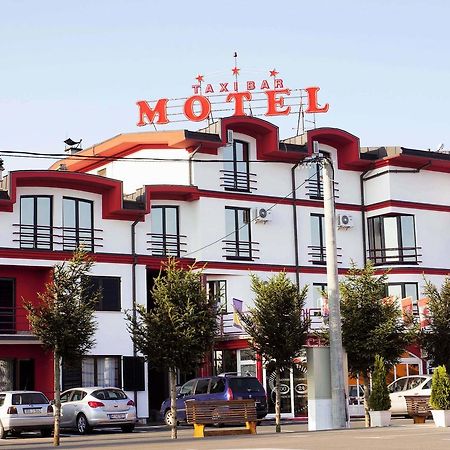 Taxi Bar Motel Bosanska Gradiska Zewnętrze zdjęcie