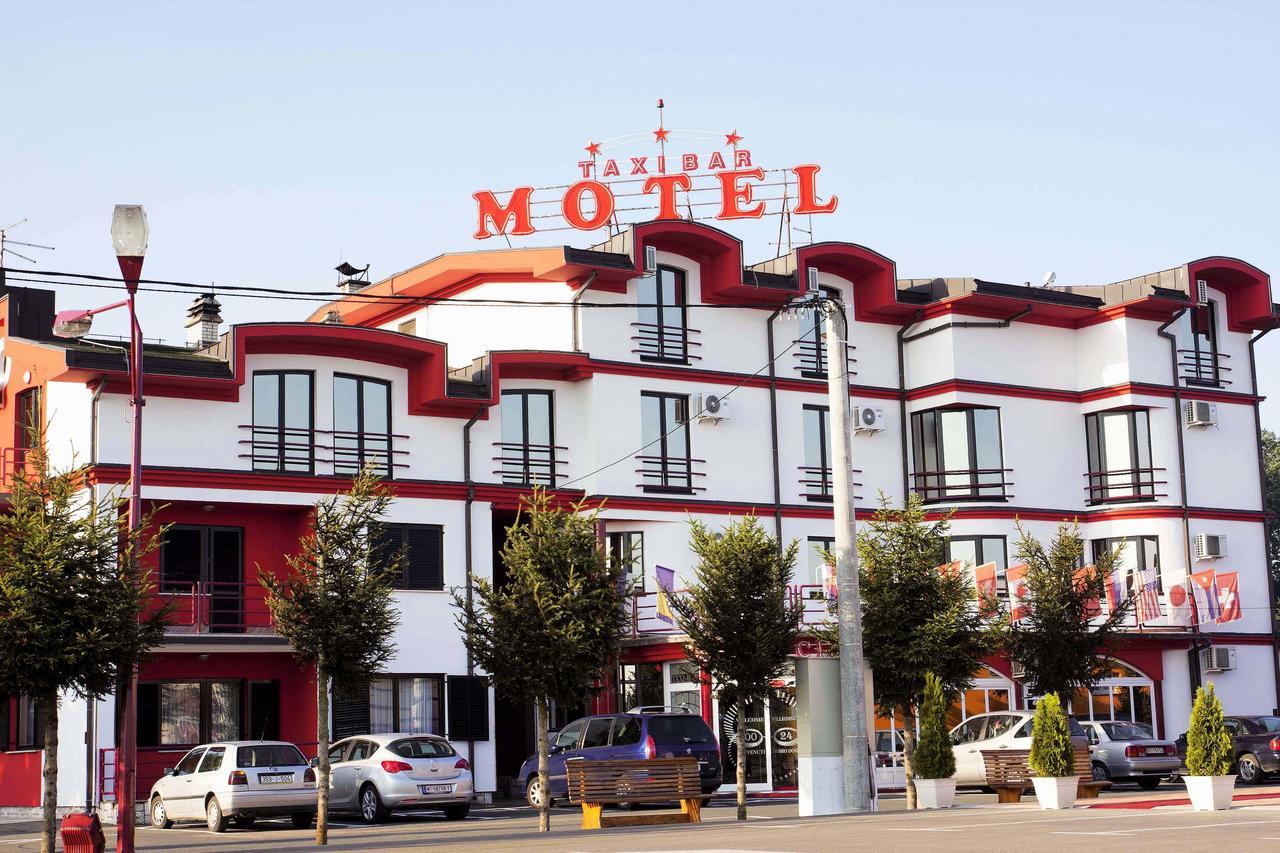 Taxi Bar Motel Bosanska Gradiska Zewnętrze zdjęcie