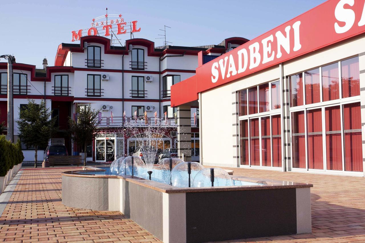 Taxi Bar Motel Bosanska Gradiska Zewnętrze zdjęcie