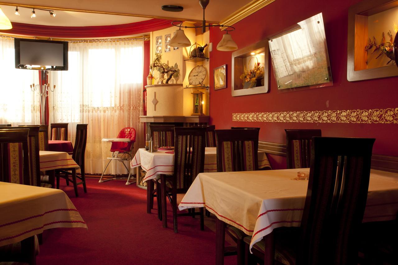 Taxi Bar Motel Bosanska Gradiska Zewnętrze zdjęcie
